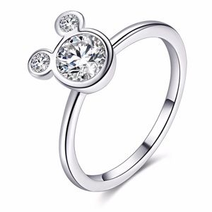 Gorgeous dainty  Ring Sz 7 new